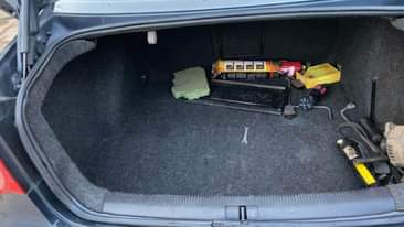 A picture of Volkswagen Jetta 2006 model 09077163389