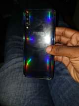 A picture of Samsung A50 Ram 6 128 Ina mistar kwq mbali kidg