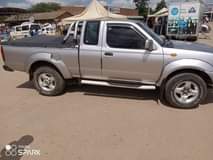 used nissan hardbody