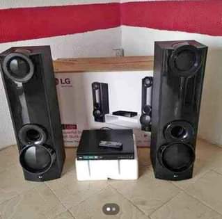 A picture of Lg bodyguard home theater