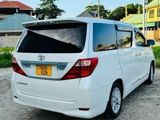 A picture of Toyota ALPHARD Price 28.5m Automatic 0657734330 Year 2008 Petrol Cc