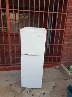 classifieds/fridges