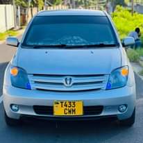 A picture of Toyota Ist