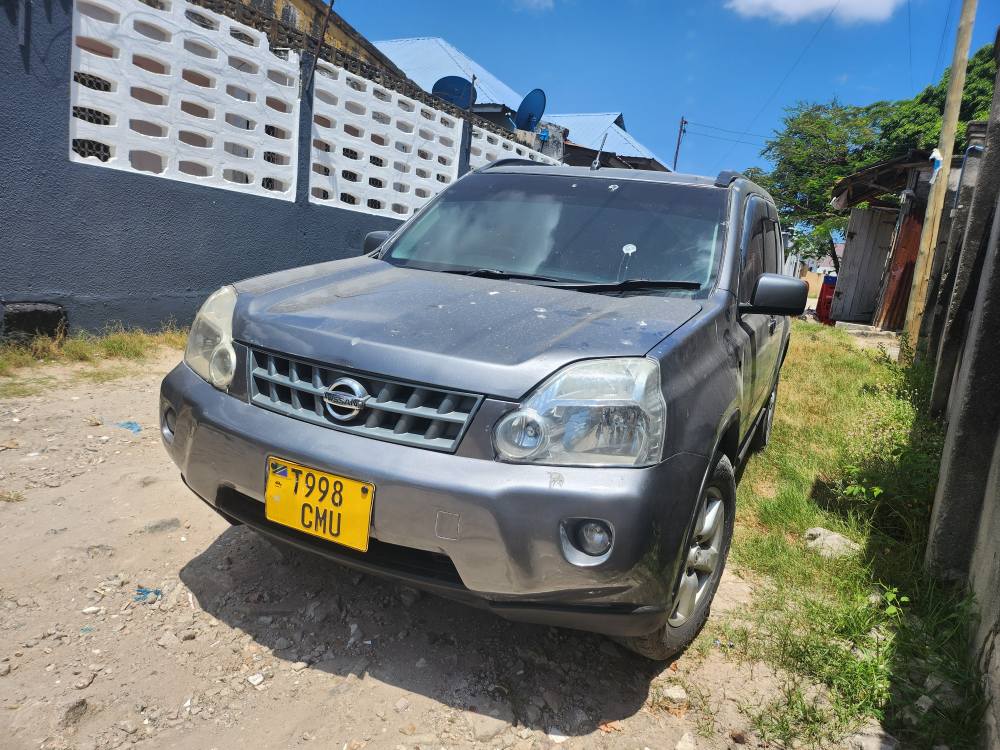 A picture of NISSAN X TRAIL NEW MODEL MIL 8 2 FULL AC