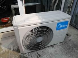 A picture of 1HP Midea Air Conditioner AC