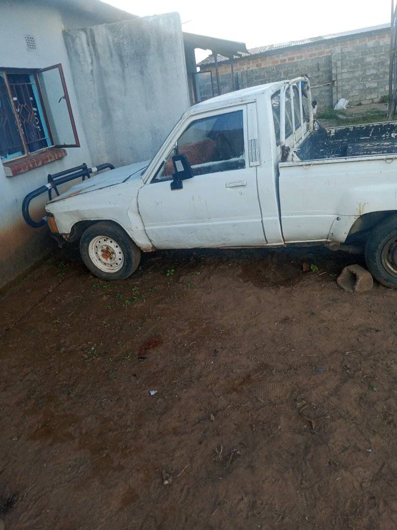 zed cars_under_40pin