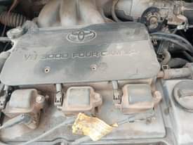 A picture of Toyota Sienna 2000
