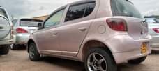 A picture of TOYOTA VITZ 1999 13M
