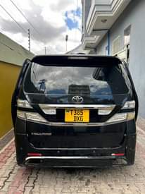A picture of Toyota vellfire