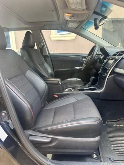 A picture of Toyota Camry 2016
