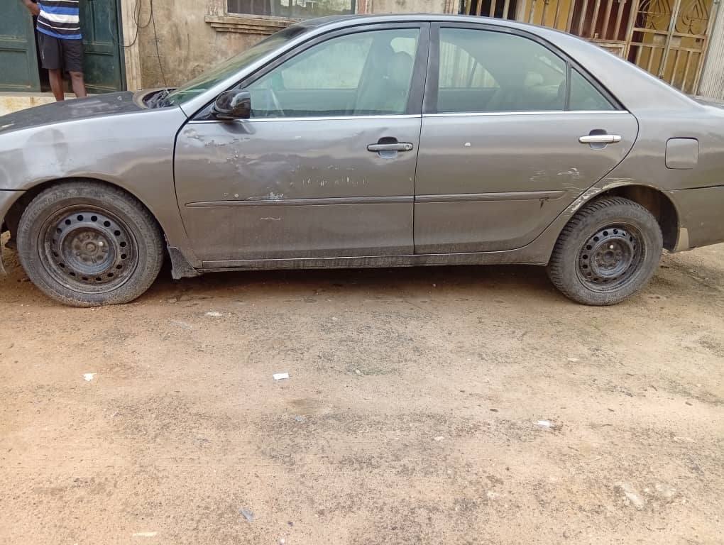 A picture of Toyota Camry 2004 2005
