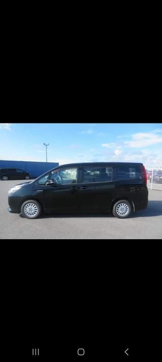 used toyota noah