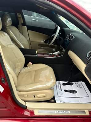 A picture of Direct Belgium 2007 upgrade 2023 lexus IS 250 full option