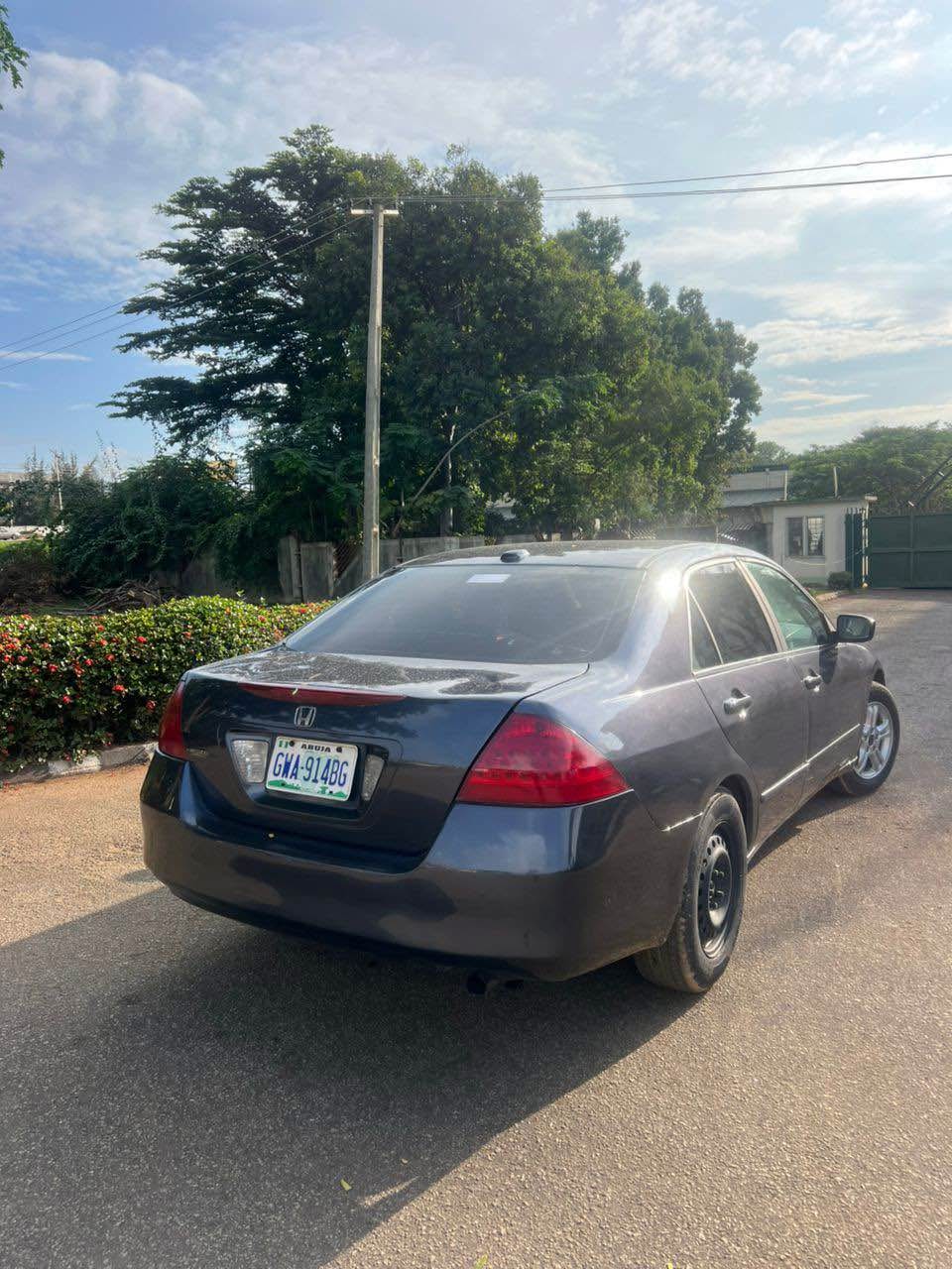 A picture of Honda accord 2006 model 07038289460