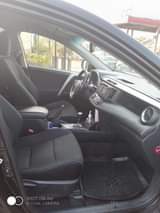 A picture of Toyota RAV4 2017