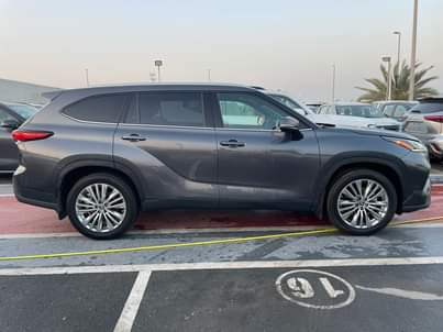 A picture of 2023 TOYOTA HIGHLANDER PLATINUM 2 4L TURBO