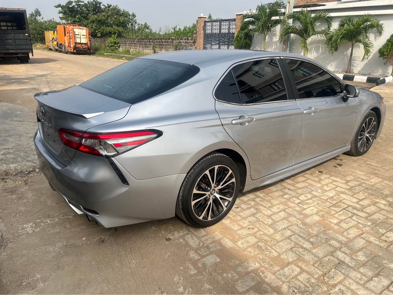 A picture of Very clean accident free 2018 Toyota Camry se Toks