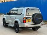 A picture of Landcruiser Prado