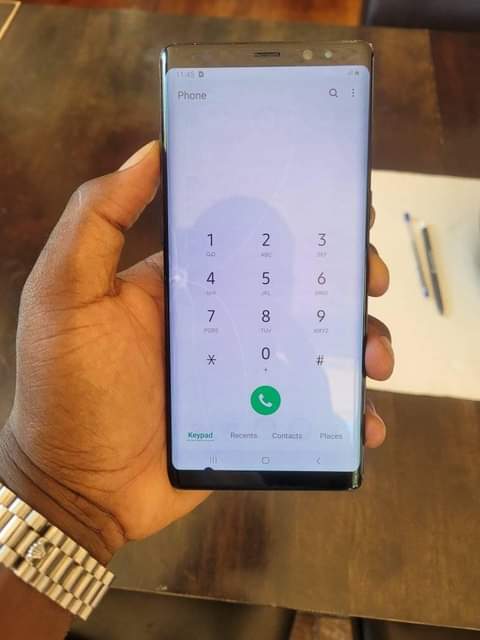 A picture of Samsung galaxy Note8