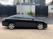 A picture of TOYOTA CAMRY 2010