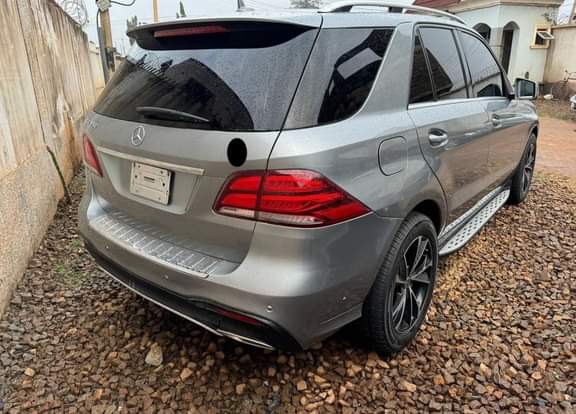 A picture of BELGIUM STANDARD ML350 2013 ENHANCED TO GLE350 2016 MODEL AT