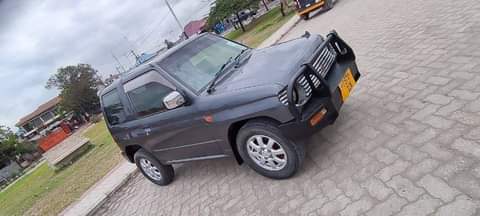 used mitsubishi pajero