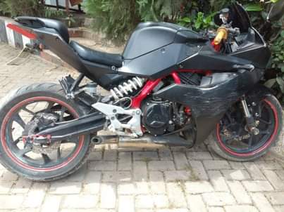 A picture of 2017 Hyosung GD250R GD250R