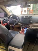 A picture of CLEAN TITLE 2008 Upgraded To 2012 Toyota Highlander V6 Full