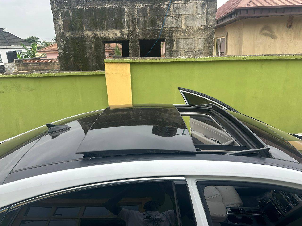 A picture of Foreign Used 2015 Hyundai Sonata Limited Edition with Panoramic Roof