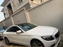 A picture of Mercedes benz