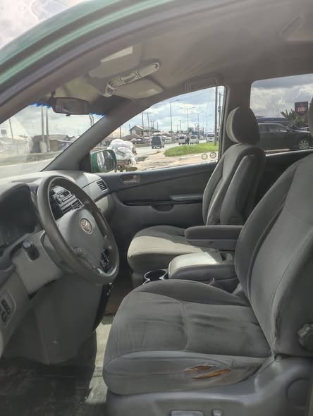 A picture of 2005 TOYOTA SIENNA Strictly 200k settlement