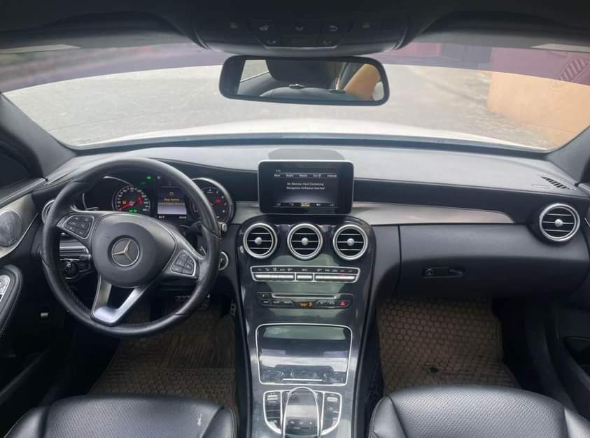A picture of Registered 2015 Mercedes Benz C300 in pristine condition