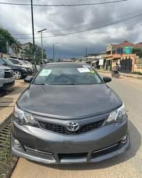 A picture of Tokunbo 2012 Toyota Camry Sport