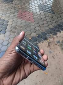 A picture of Xiaomi mi 11 ultra 256gb 12 3gb ram