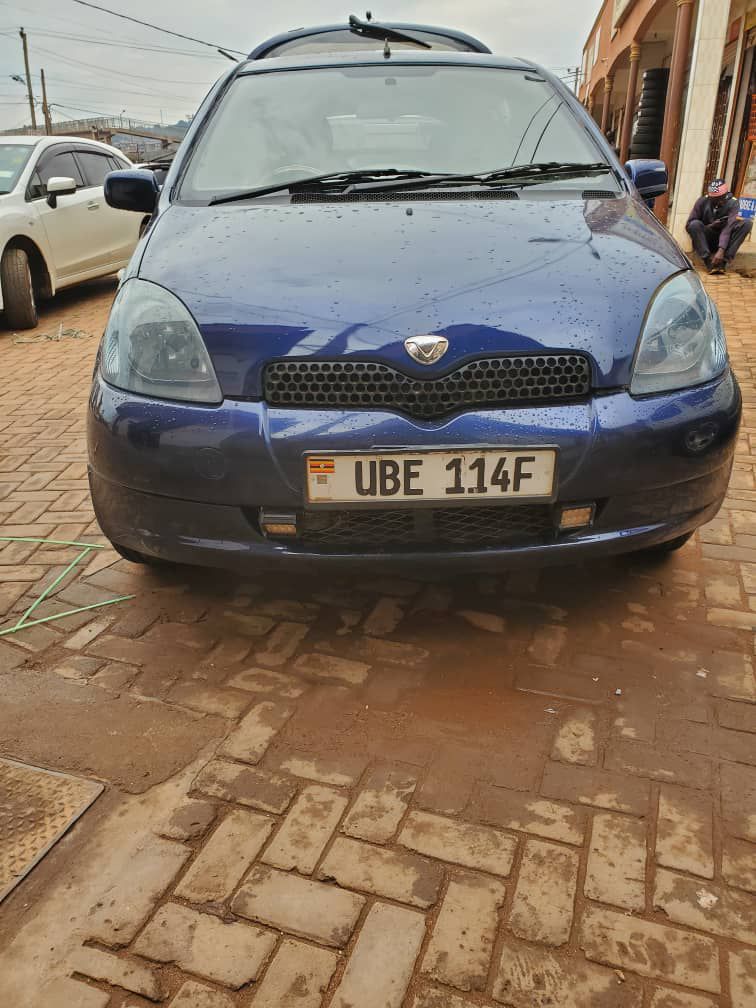 A picture of Toyota vitz 1.0cc