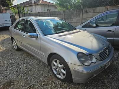 mercedes benz c320