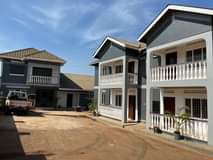 houses kiwatule