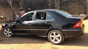 A picture of 2005 Mercedes Benz C 230