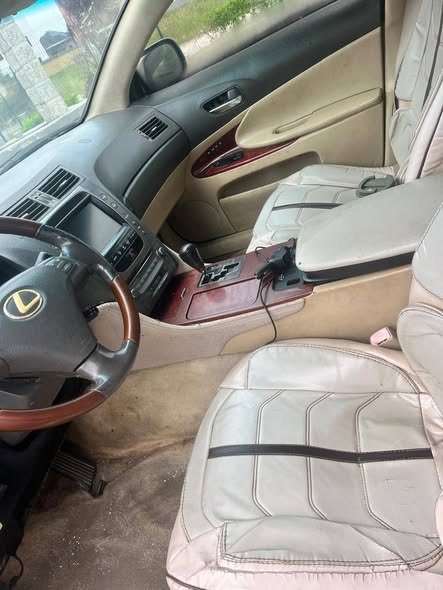 A picture of Registered GS 300 for sale Call 08067112168