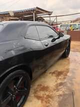 A picture of Black Dodge Challenger Toks