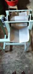 A picture of HII NI MASHINE YA MKONO YA KUKAMUA JUICE YA MUWA