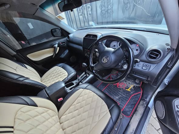 A picture of RAV 4 KILITIME