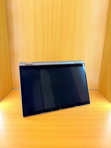 A picture of Dell latitude 5320 2in1