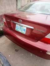 A picture of 2004 Camry painted on first body Engine and gear perfectly