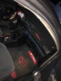 A picture of Toyota Corolla 04