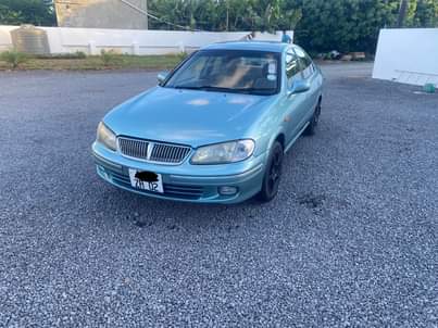 used nissan sunny