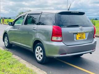 A picture of Toyota wish
