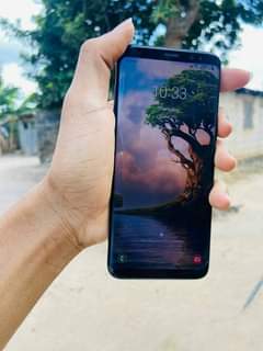 A picture of Samsung s8