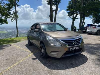 nissan versa
