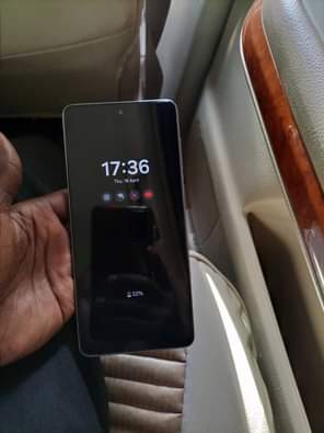 A picture of I SERIOUSLY NEED MONEY RIGHT NOW Call 0756009912 0760514176 Samsung